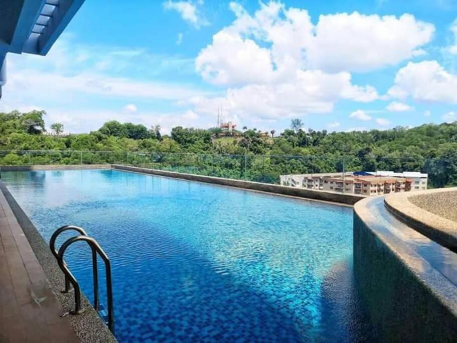 D'Medina @ Icon Residence Куала-Тренгану Екстер'єр фото